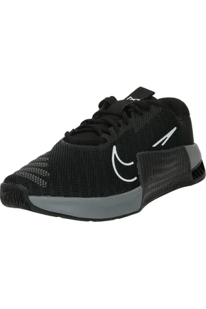 Nike Sportovní boty 