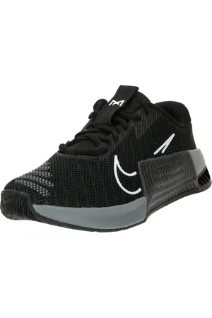 Nike Sportovní boty 