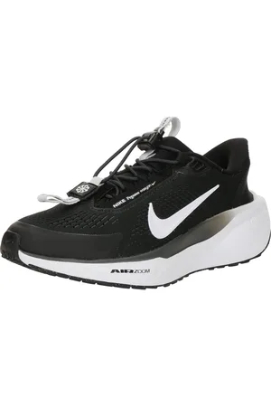 Nike Běžecká obuv 