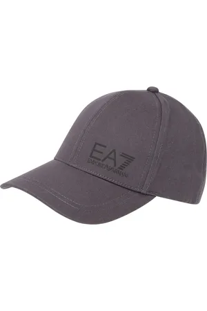 EA7 Kšiltovka
