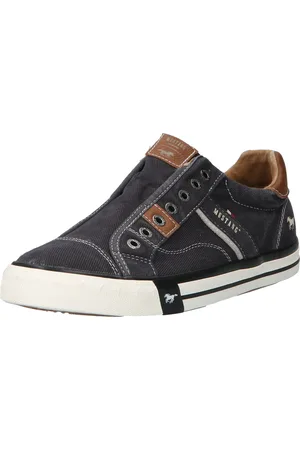 Mustang Slip on boty