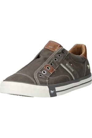 Mustang Slip on boty