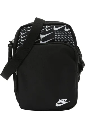 Nike Batoh