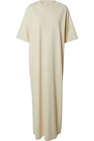 EDITED the label Maxi šaty 