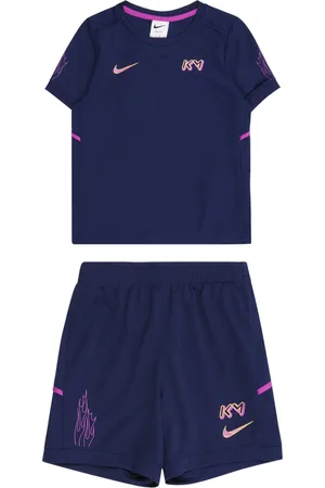 Nike Sada