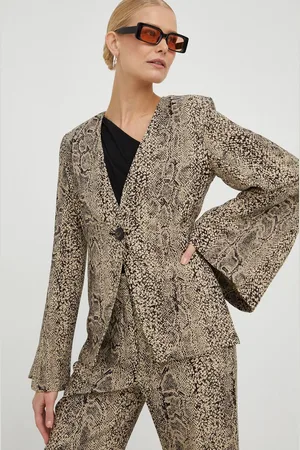 By Malene Birger Sako barva