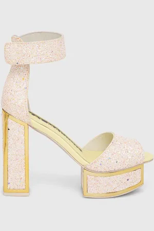 Kat Maconie Sandály Pammy barva