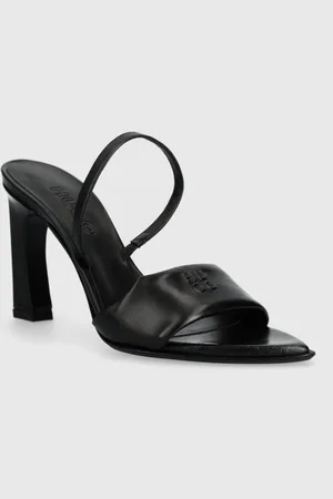 HUGO BOSS Kožené sandály Tarah barva, 50517448