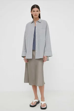 By Malene Birger Bavlněná košile tmavomodrá barva, relaxed, s klasickým límcem