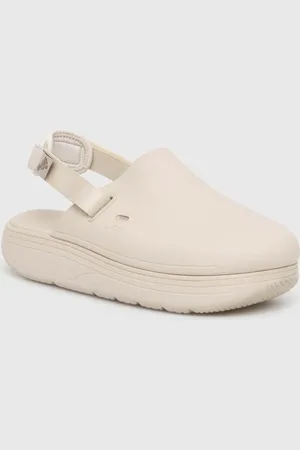 SUICOKE Pantofle CAPPO barva
