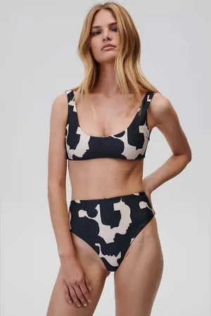 UNDRESS CODE Plavková podprsenka Castaway barva, měkký košík