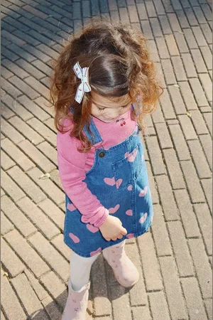Konges Sløjd Dětské riflové šaty MAGOT OVERALL DRESS GOTS barva, mini, KS101588