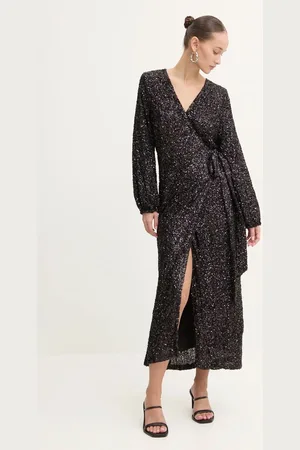 Never Fully Dressed Šaty Kira Wrap Dress barva, maxi, NFDDR1582