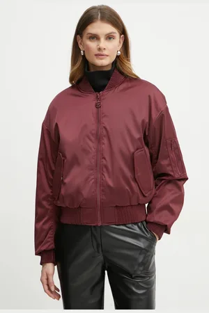 Guess Bomber bunda AURORE vínová barva, zimní, W4BL48 WGKK2