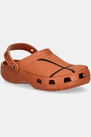 Crocs Dětské pantofle CLASSIC BASKETBALL CLOG barva, 210156