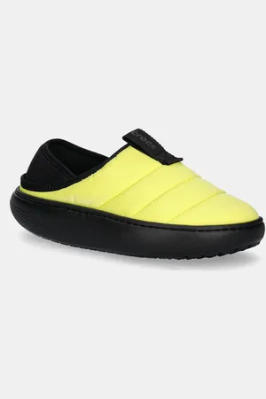 Crocs Pantofle Classic Puff Moc barva, 210706