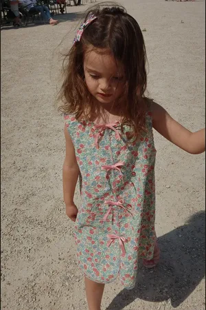 Konges Sløjd Dívčí šaty ELIN BOW DRESS GOTS barva, mini, KS102434