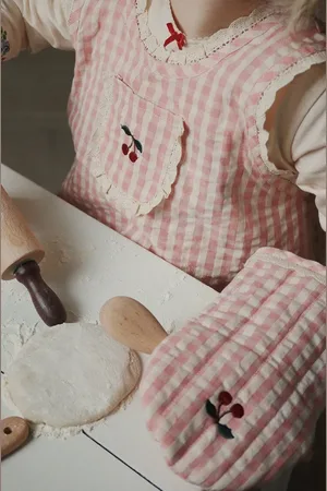Konges Sløjd Dětská zástěra KIDS FRILL APRON SET KS102011