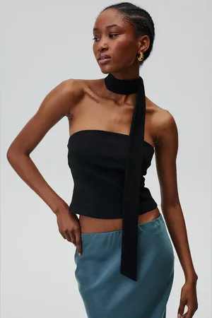 UNDRESS CODE Top Vivian Top barva, odkrytá záda, 683