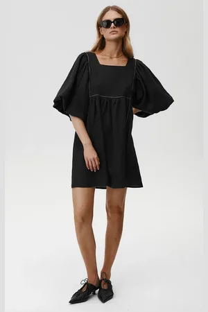 UNDRESS CODE Lněné šaty Gaia Dress barva, mini, 891