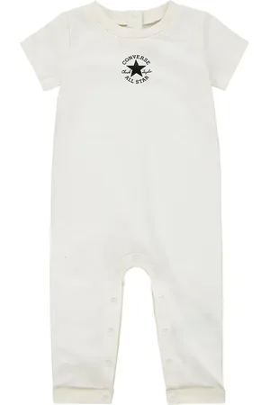 Converse Kojenecké body 5CD776