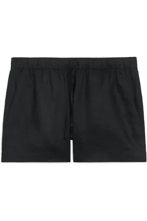 ARKET Ženy Nohavičkové - Linen Shorts - Black