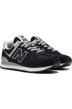New Balance 574 trainers in