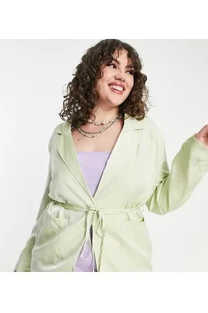 Heartbreak Plus Tie waist blazer in sage