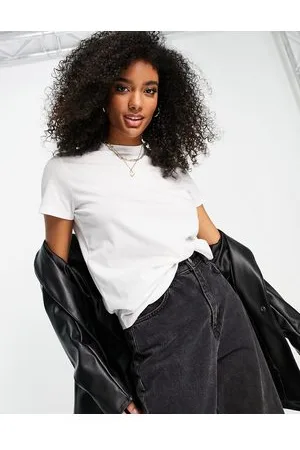 ASOS Ultimate t-shirt with crew neck in cotton blend in