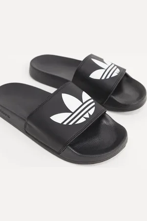 adidas Adilette sliders in