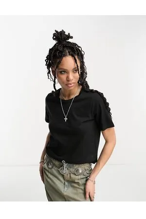 ONLY Crew neck t-shirt in
