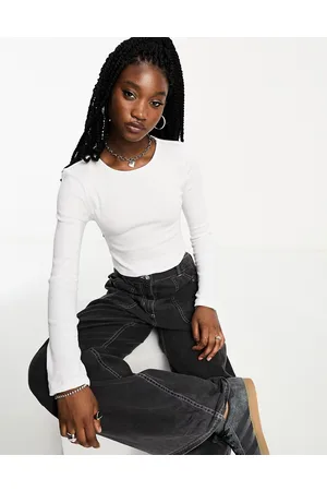 Noisy May Scoop neck cropped long sleeve top in