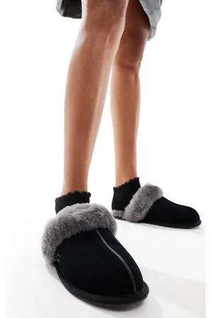 UGG Scuffette II slippers in