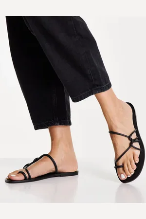 Pull&Bear Pull & Bear sandals in
