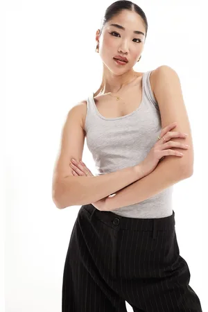 VERO MODA Longline vest top in light