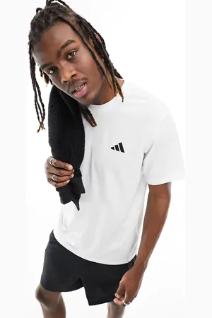 adidas Adidas Training Essentials t-shirt in