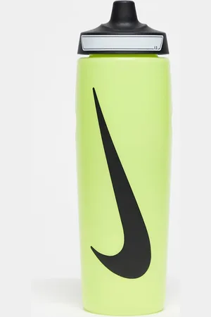 Nike Refuel 24 oz water bottle in
