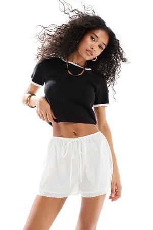 ASOS Knitted moss stitch baby tee with contrast trims in black and cream