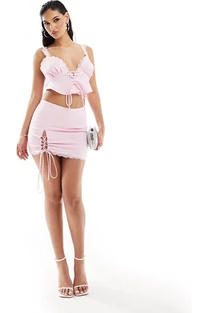 Missyempire Tie side lace trim mini skirt co-ord in baby