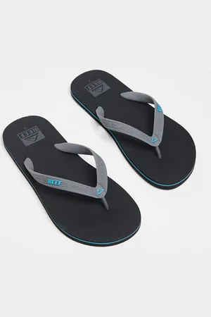 Reef Seaside flip flops in