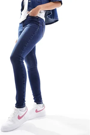 New Look Skinny lift and shape jean in