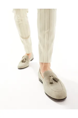 WALK LONDON Trent Tassel Loafers In Stone Suede