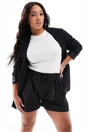 ASOS Curve pull on short in black stripe