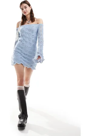 Daisy Street Off shoulder knitted mini dress in baby