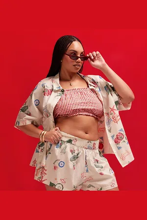 ASOS Curve linen look co-ord beach short in postcard print