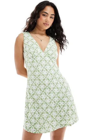 ONLY Mini geo print dress in sage