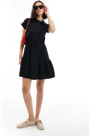 Threadbare Song poplin v neck skater dress in