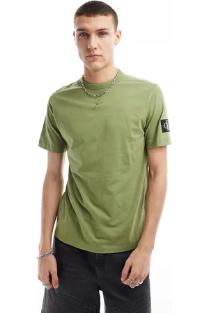 Calvin Klein Badge regular t-shirt in juniper