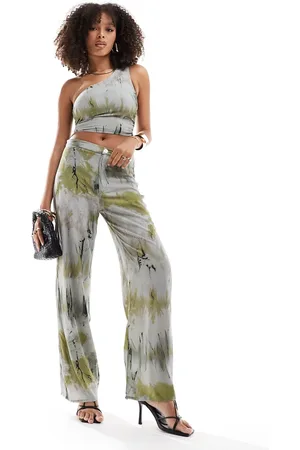 Pull&Bear Wide leg trouser co-ord in tie dye print