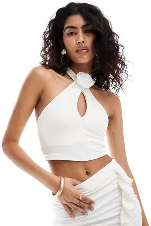 New Look Corsage halter crop top in off